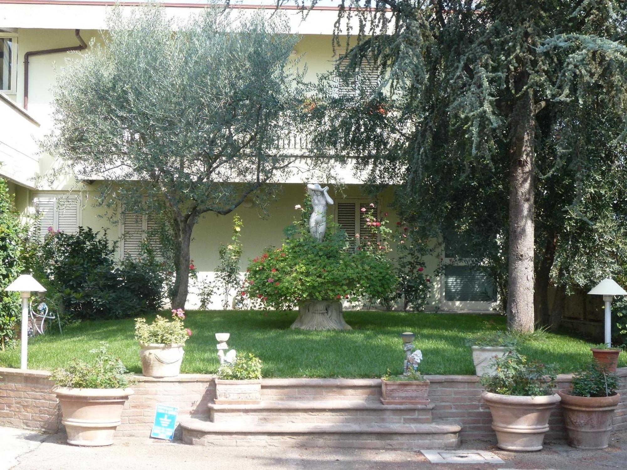 Campiglione Hotel Assisi Buitenkant foto