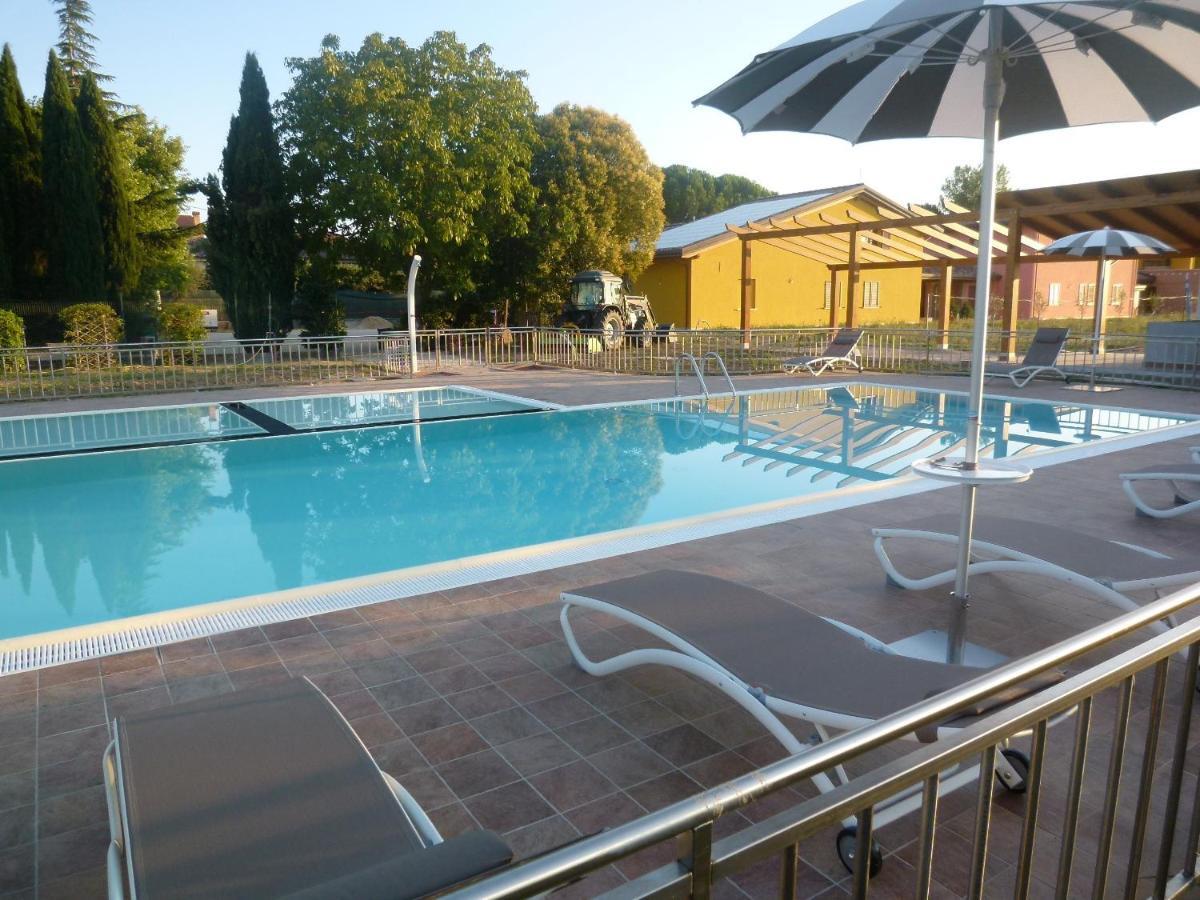 Campiglione Hotel Assisi Buitenkant foto